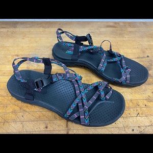 NWOT Sketchers strappy Sandals